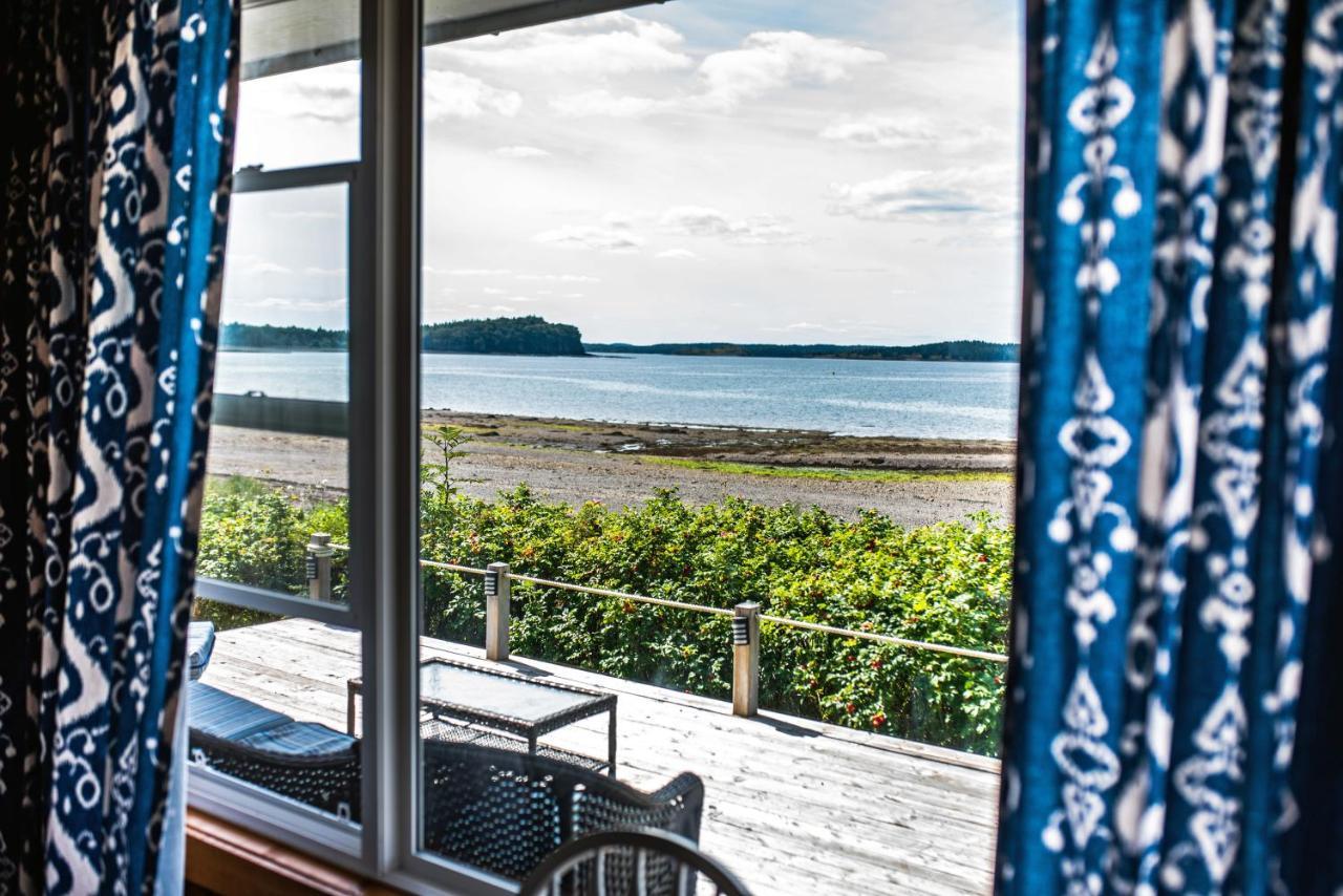 Friars Bay Inn & Cottages Welshpool Buitenkant foto
