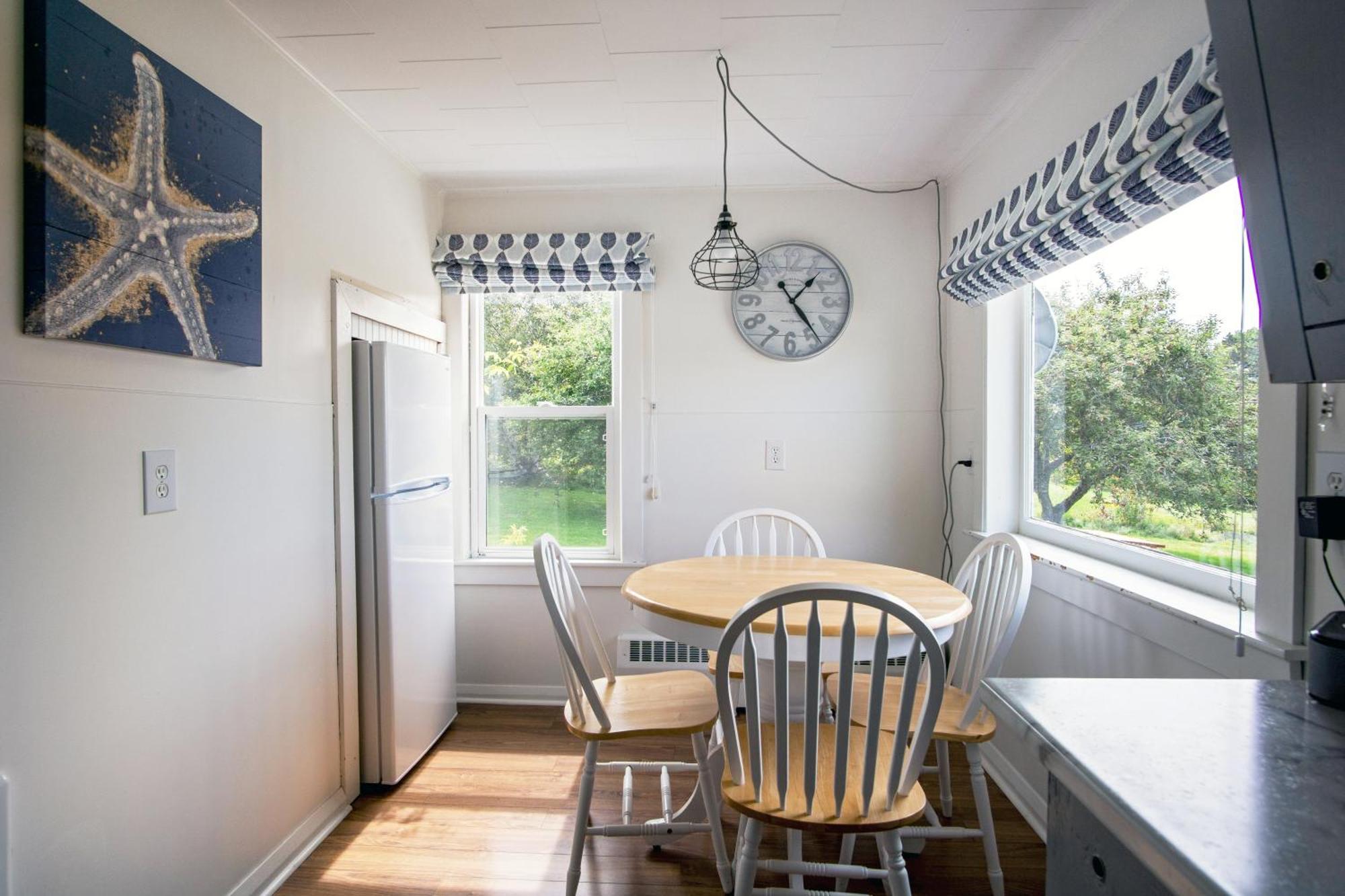 Friars Bay Inn & Cottages Welshpool Kamer foto