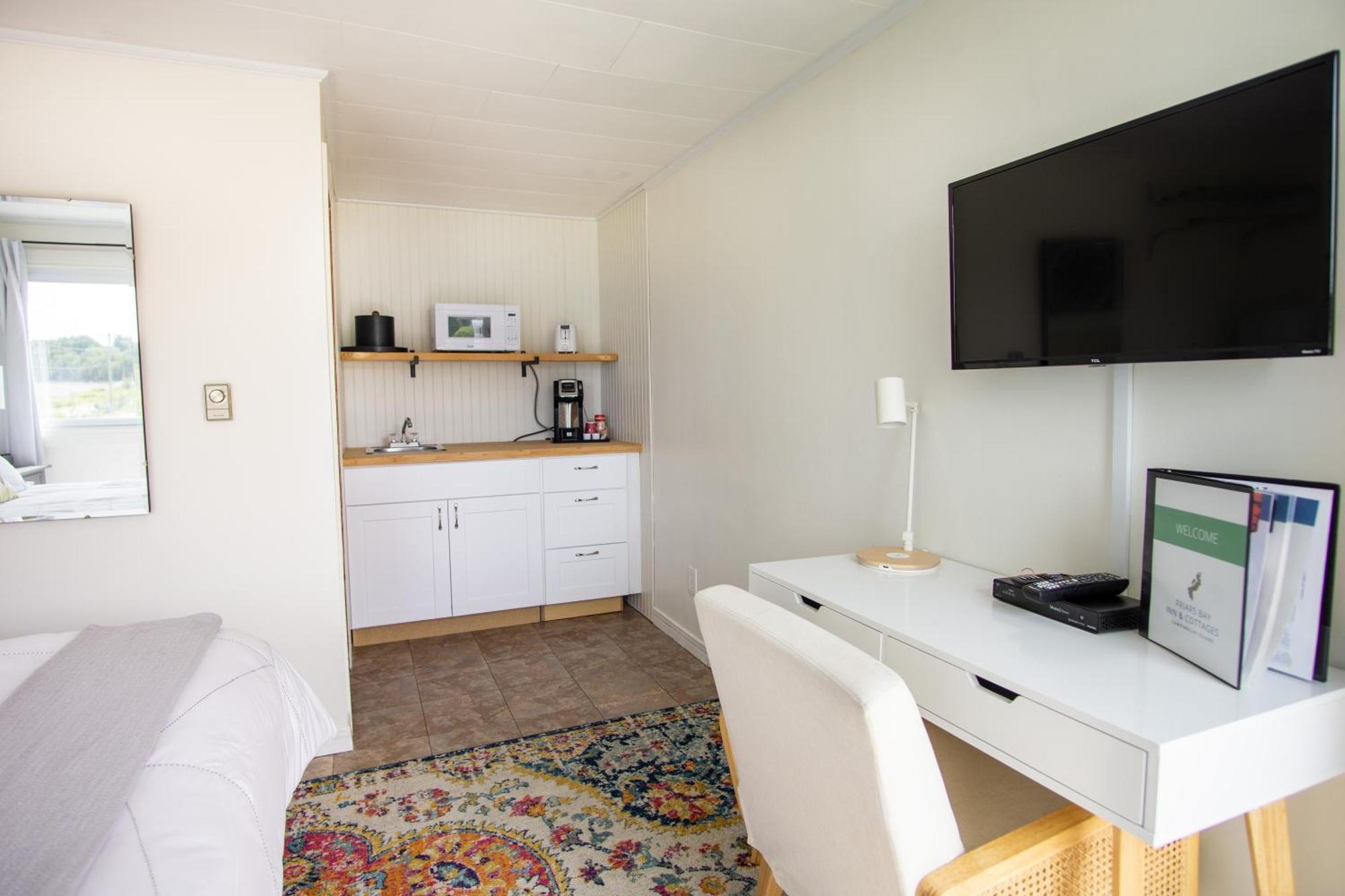 Friars Bay Inn & Cottages Welshpool Kamer foto